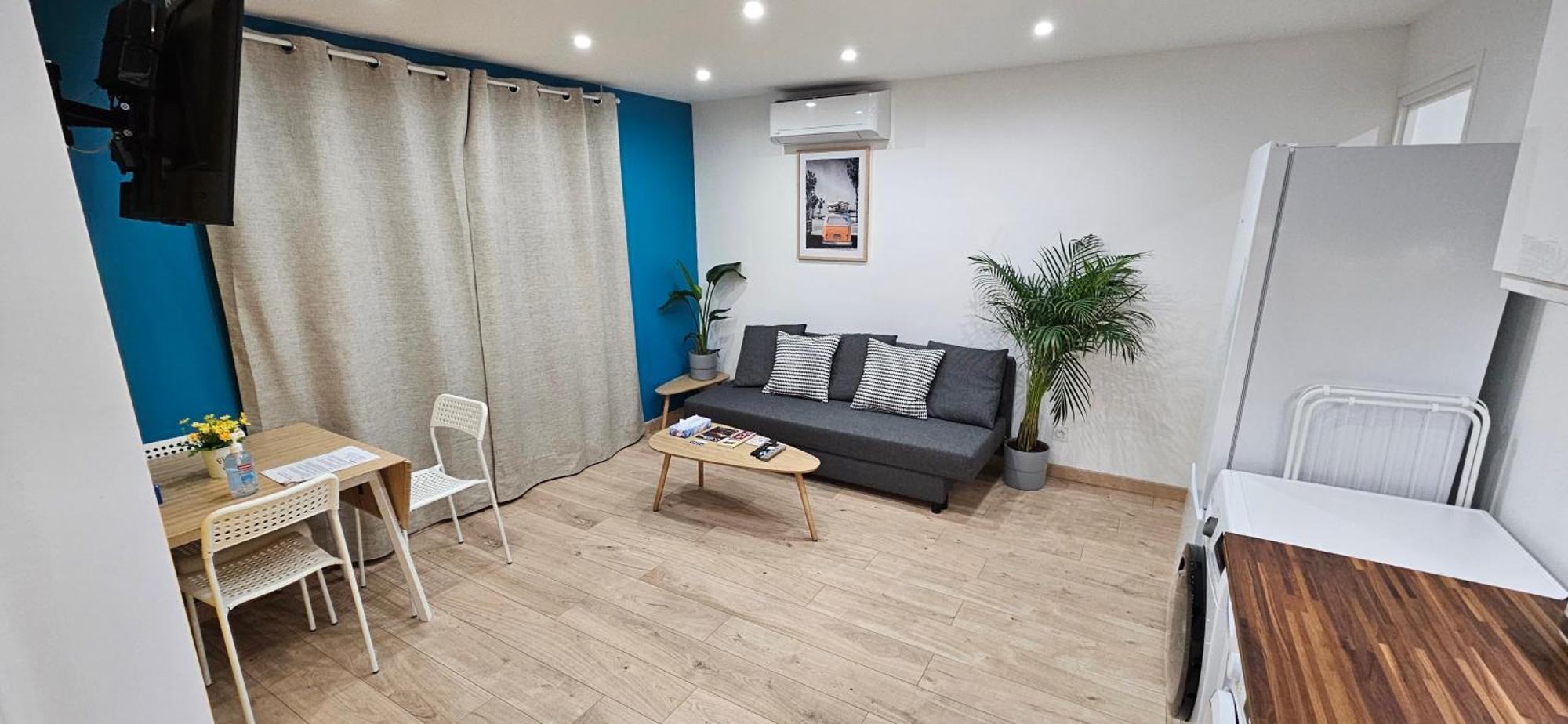 Charmante Maison Avec Jardin Sans Vis-A-Vis Saint-Fons Экстерьер фото
