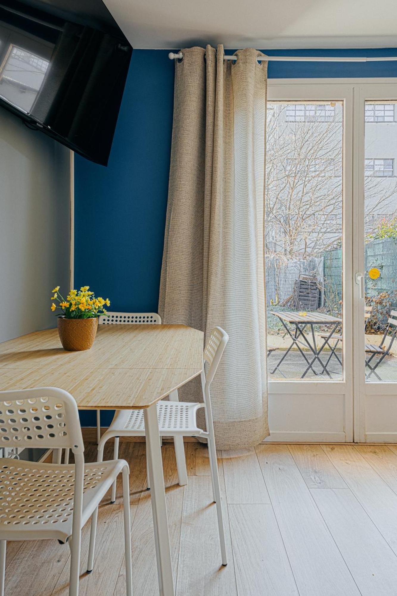 Charmante Maison Avec Jardin Sans Vis-A-Vis Saint-Fons Экстерьер фото